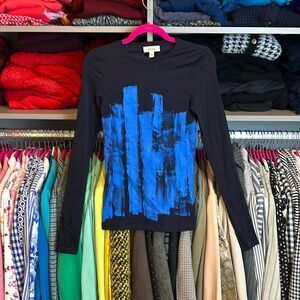 COS Navy Long-Sleeve Tee with Electric Blue Brushstroke Graphic